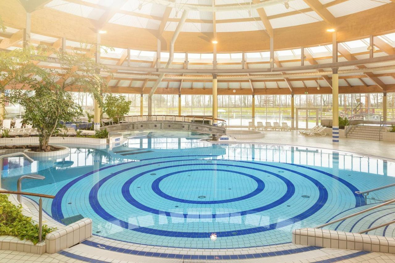 Fewo Mit Terrasse, Gratis Nutzung Vom Ahoi Erlebnisbad Und Sauna In Sellin - Haus Blick Zur See Fewo 13 Гёрен Экстерьер фото